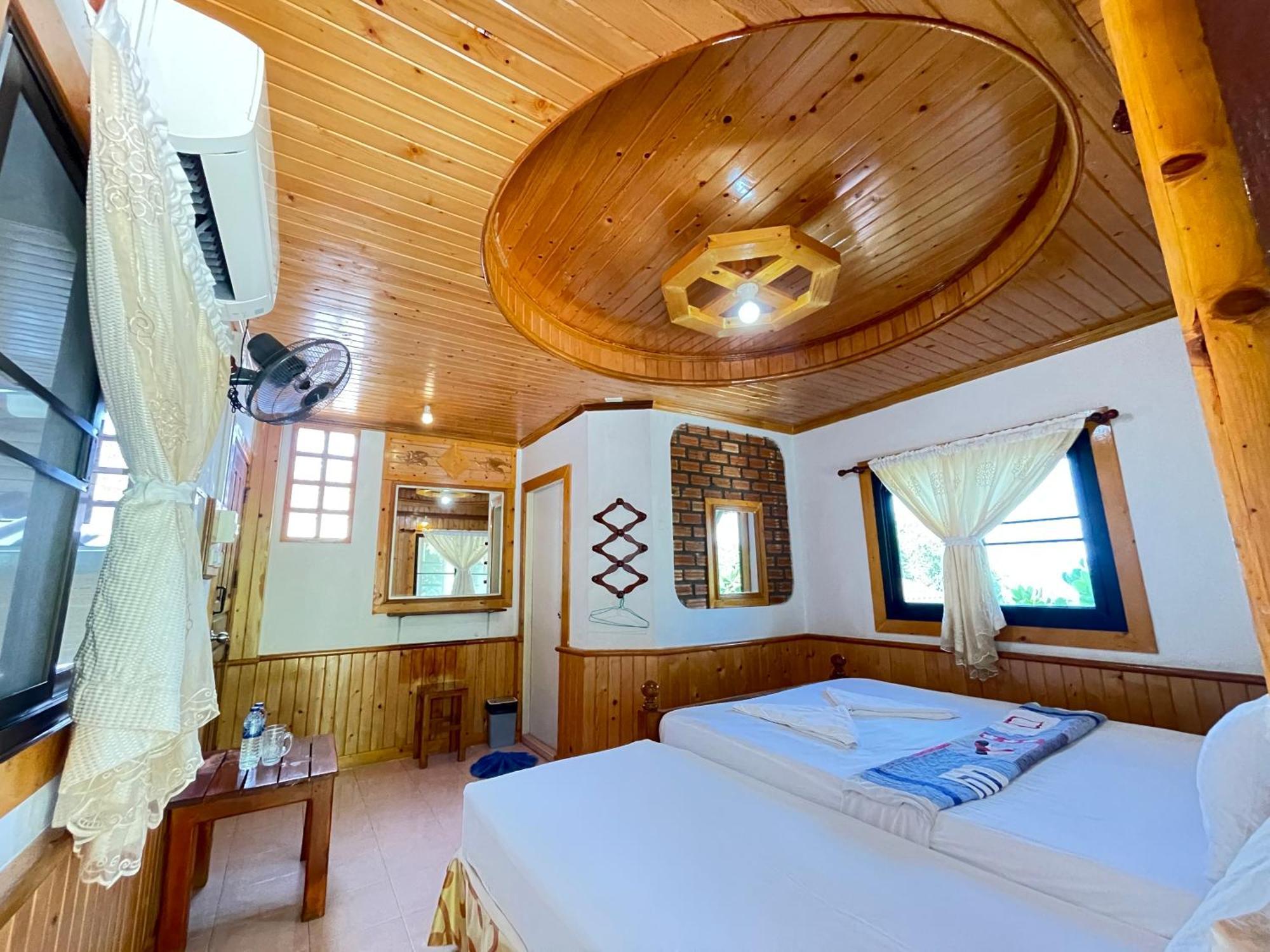 Big Fish Resort Koh Tao Exterior photo