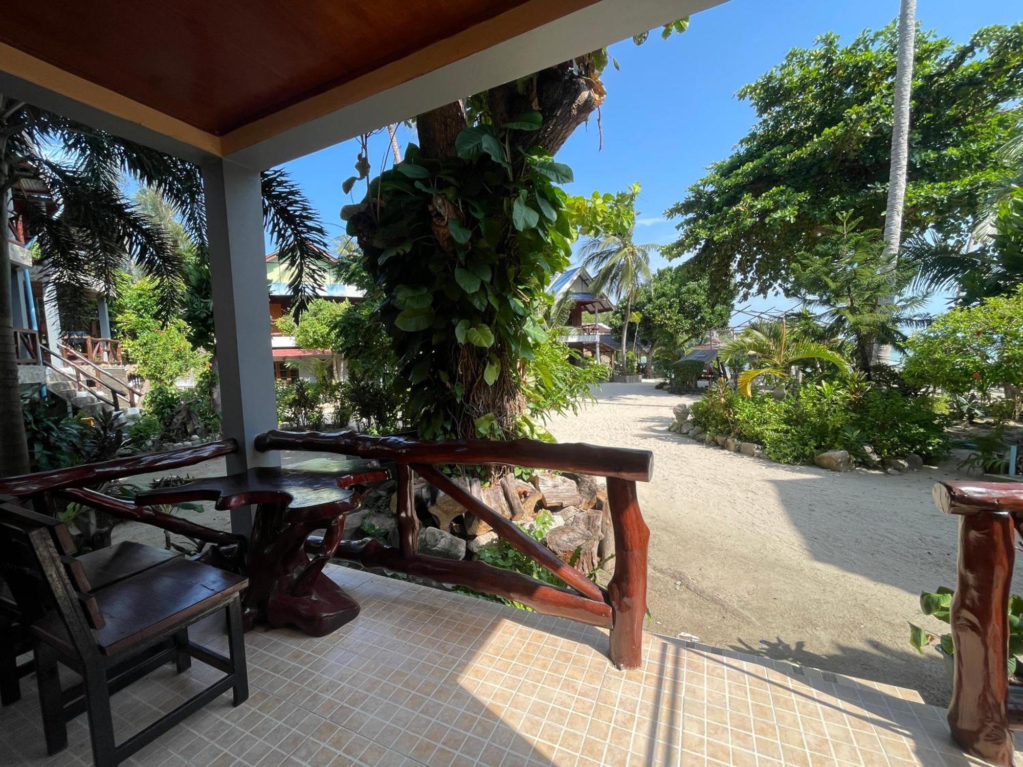 Big Fish Resort Koh Tao Exterior photo